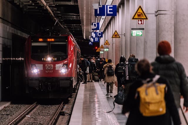 Les Meilleurs Itinéraires en Train : Guide d'Achat
